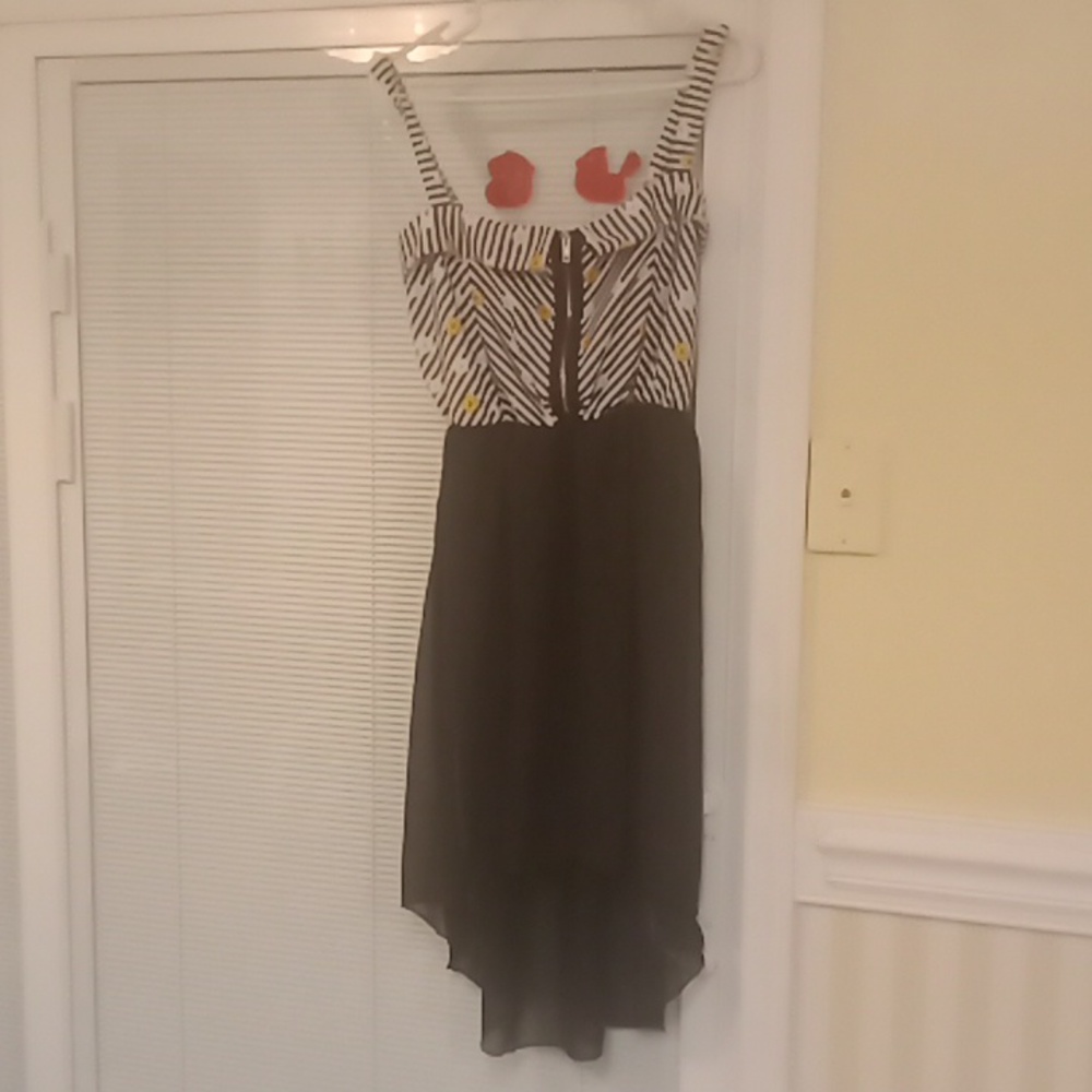 New look size large dress